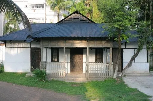 House for sale argent — Sadar, Moulvibazar, Sylhet